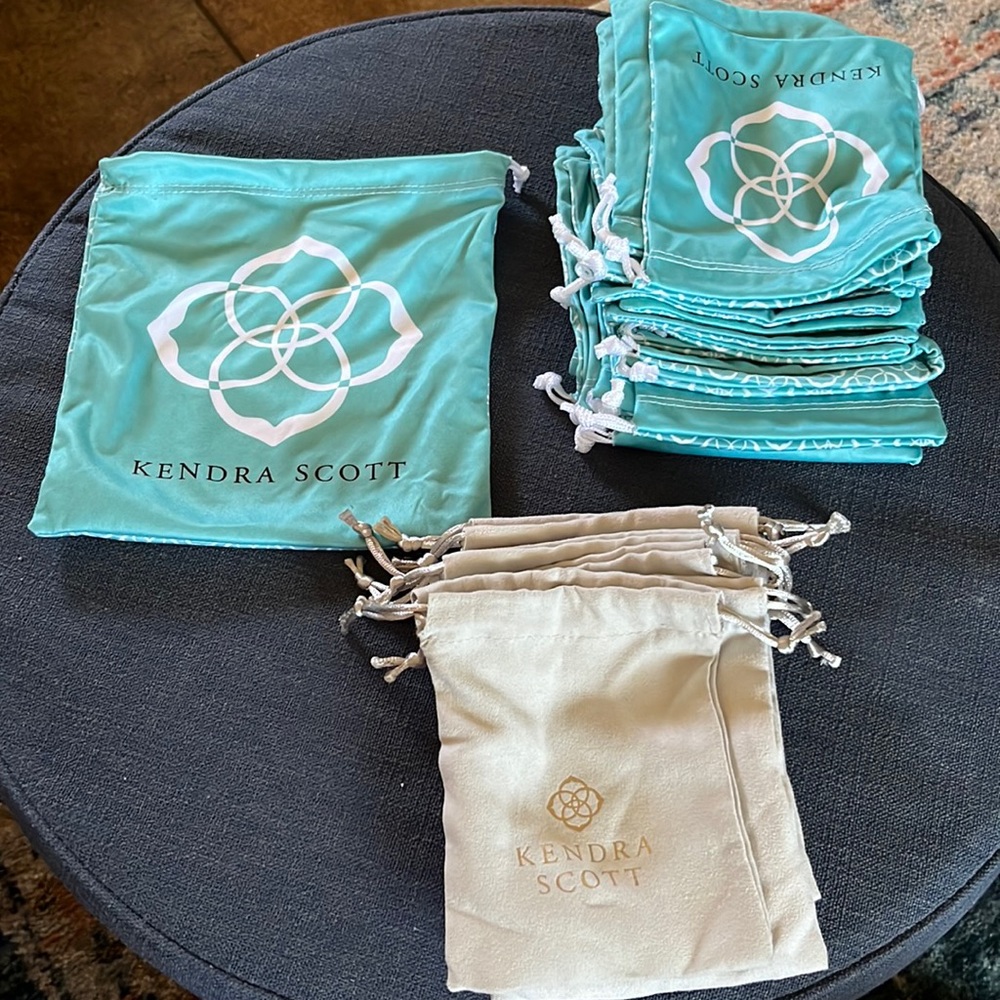 Kendra Scott jewelry bags for sale